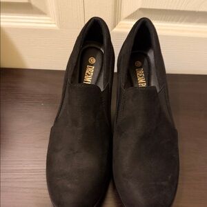 Dream Pairs Black Suede Slip-On Flats